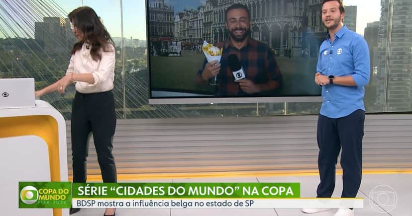 Sabina Simonato deixa estúdio ao ver Rômulo D'Avila com comida belga (Foto: Reprodução / Globo) Sabina Simonato deixa estúdio ao ver Rômulo D'Avila com comida belga (Foto: Reprodução / Globo)