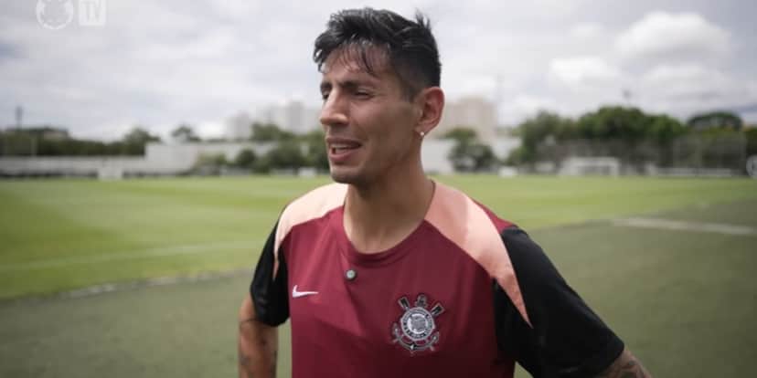 Fabrizio Angileri é desfalque no Corinthians (Reprodução: Youtube) Fabrizio Angileri é desfalque no Corinthians (Reprodução: Youtube)