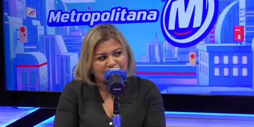Lene Sensitiva durante o Chupim, da Metropolitana (Reprodução: Youtube) Lene Sensitiva durante o Chupim, da Metropolitana (Reprodução: Youtube)
