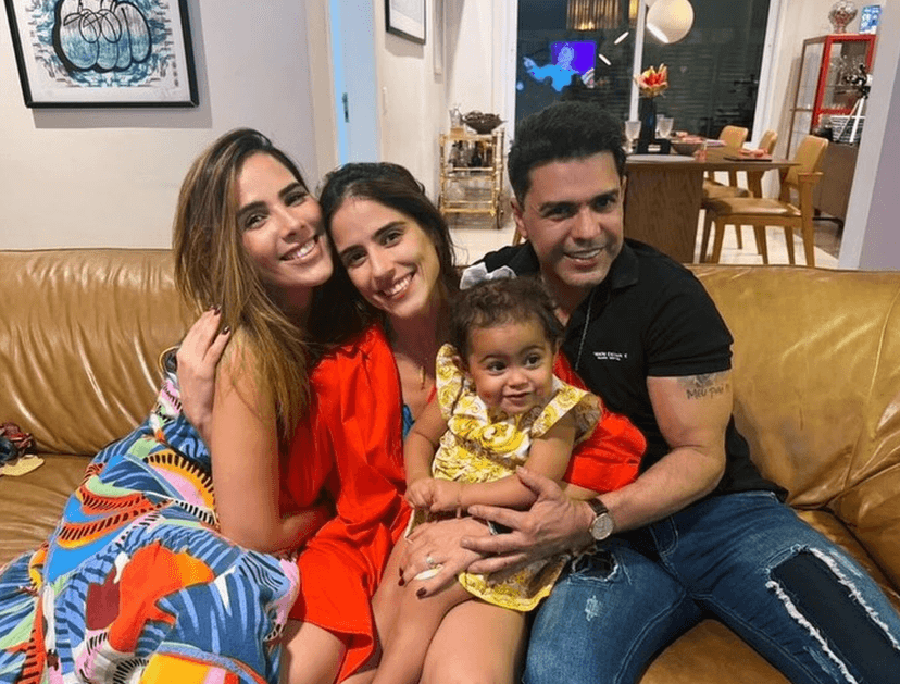 Wanessa, Camilla Camargo, Clarinha e Zezé Di Camargo (Foto: Reprodução / Instagram) Wanessa, Camilla Camargo, Clarinha e Zezé Di Camargo (Foto: Reprodução / Instagram)