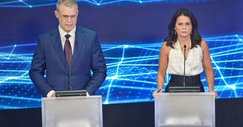 Adriana Araújo e Eduardo Oinegue vão comandar o debate na Band (Foto: Reprodução/ Internet)