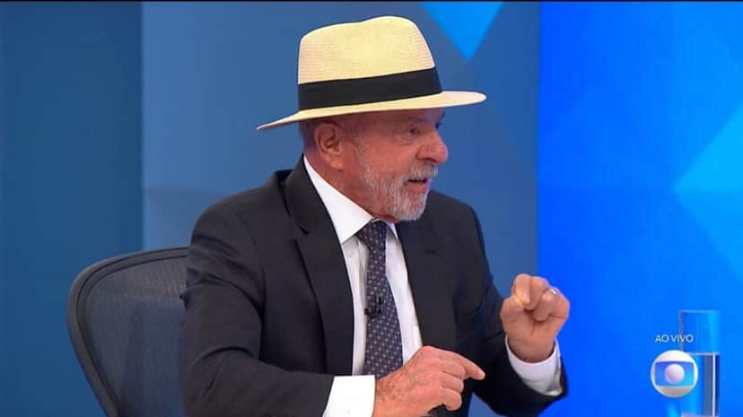 Lula e César Tralli durante entrevista na Globo (Foto: Reprodução/ Internet)