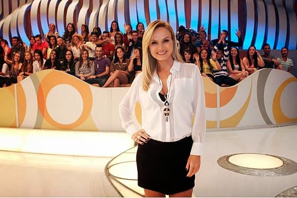 Eliana ressuscita Frota
