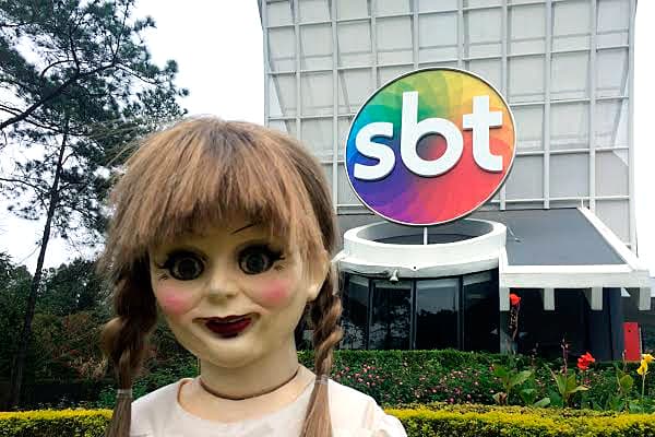 SBT produz pegadinha com Boneca Annabelle em parceria com a Warner