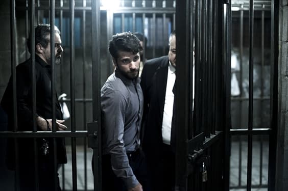 Globo estuda se fará segunda temporada de "Dupla Identidade"