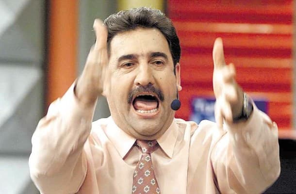 Ratinho se estressa e pressiona equipe por causa de audiência no SBT