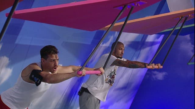 "BBB15": Fernando e César seguem na prova do líder