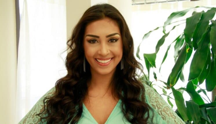 Ex-BBB Amanda se inspira em Kim Kardashian para modelar