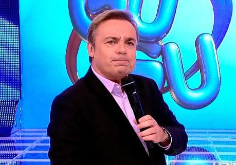 Gugu sai de férias sem contrato com a Record e pode ir para o SBT