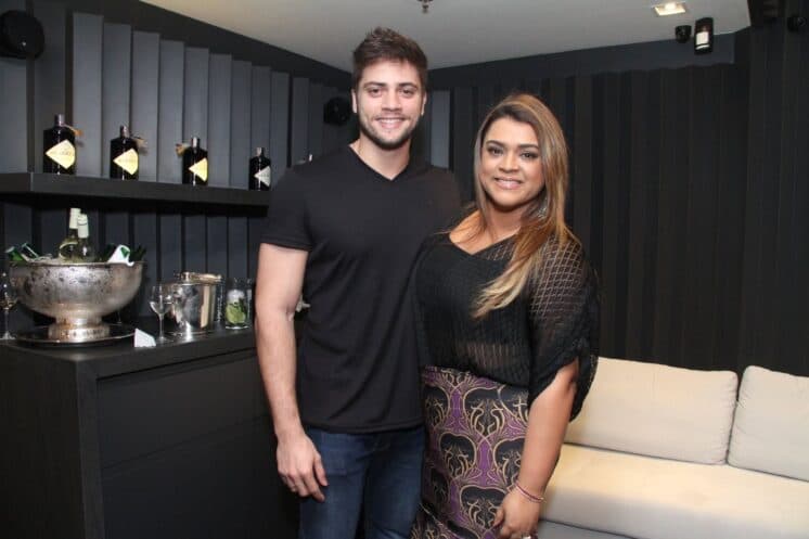 Marido de Preta Gil, Rodrigo Godoy, posta foto de cueca branca e internet reage: "Deus me livre, mas quem me dera"