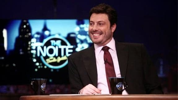 "The Noite com Danilo Gentili" deixa SBT na liderança mais uma vez