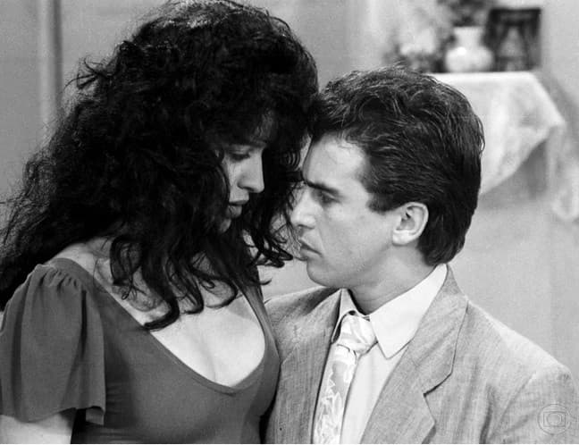 Claudia Raia e Marcos Frota em "Sassaricando"