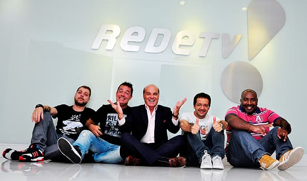Encrenca vence importante prêmio como "Melhor Programa de 2017" e integrantes falam do sucesso