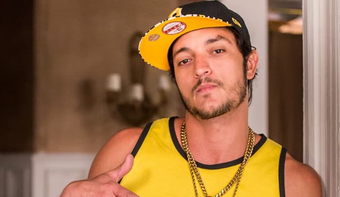 Allan Souza Lima será Frei João em Amor Perfeito, da Globo. (Foto: Reprodução / Internet) Allan Souza Lima será Frei João em Amor Perfeito, da Globo. (Foto: Reprodução / Internet)