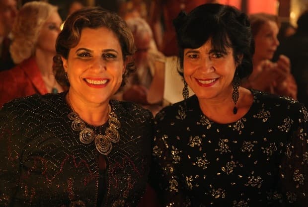 Duca Rachid e Thelma Guedes discutem detalhes de novela com a Globo