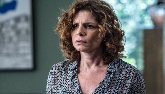 Em "Justiça", Débora Bloch terá ligação doentia com assassino da filha