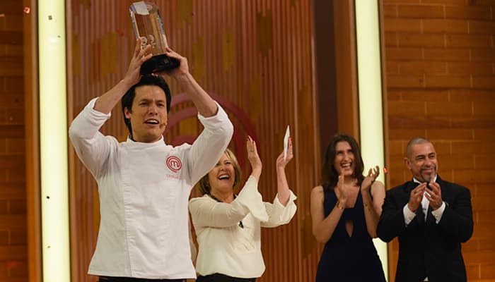 Final do "MasterChef" iguala recorde de audiência e vence a Globo