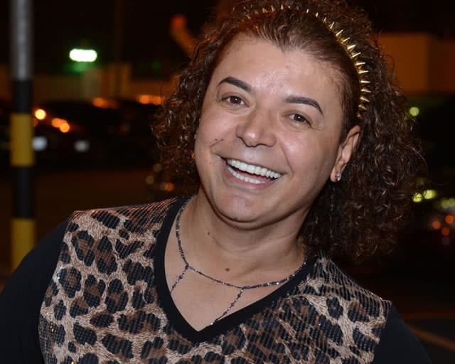 David Brazil irá desfilar de "esqueleto" para homenagear Ivete Sangalo; entenda!