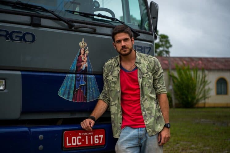 Marco Pigossi é criticado por sotaque em "A Força do Querer" e se defende