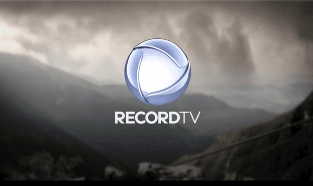 Com baixa audiência e sofrendo contra Ratinho e A Praça é Nossa, Record muda programa de dia e de horário