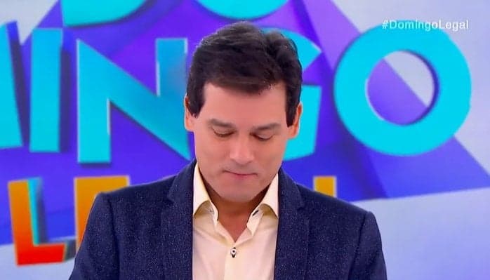 Nos últimos 10 anos, Domingo Legal perdeu metade do público e acende sinal de alerta no SBT