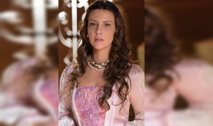 Camila Rodrigues é cotada para viver Maria Madalena em nova novela bíblica da Record