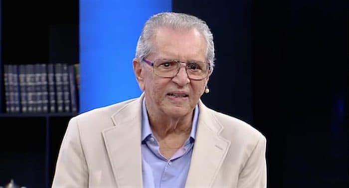 Aos 82 anos, Carlos Alberto de Nóbrega surpreende e ganha novo programa