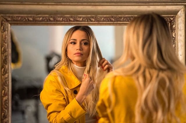 "Pega Pega": Sandra Helena herda fortuna e fica rica