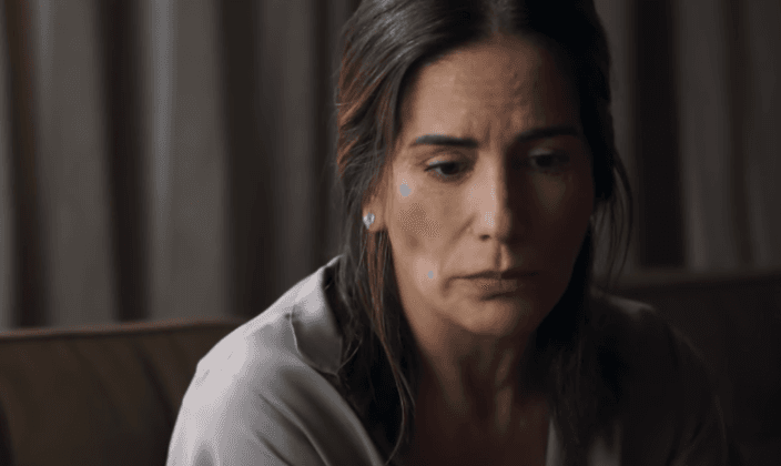 Saiba como será a falsa morte de Elizabeth em "O Outro Lado do Paraíso"