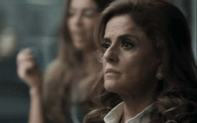 O Outro Lado do Paraíso: Clara confronta Sophia e impede venda ilegal de esmeralda