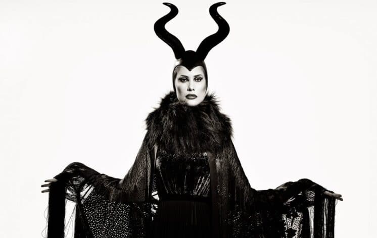 Atriz que vive Satanás em novela declara: "Jesus me conhece"