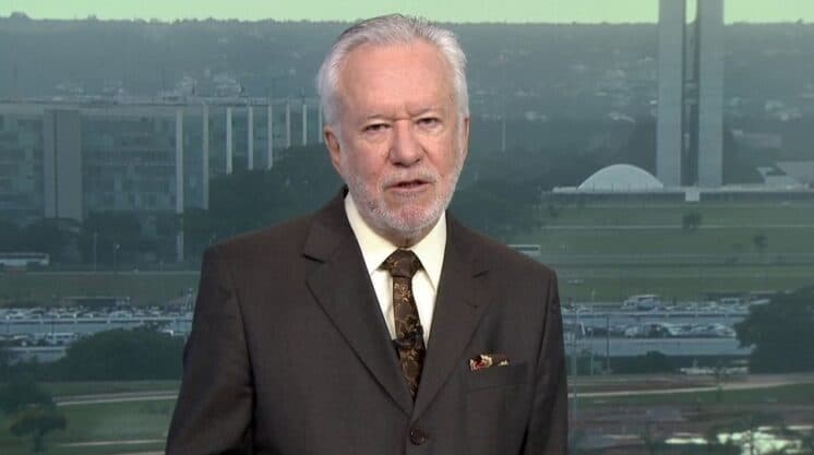 Jornalista da Globo culpa Lula e Dilma pela crise atual e é detonado na internet