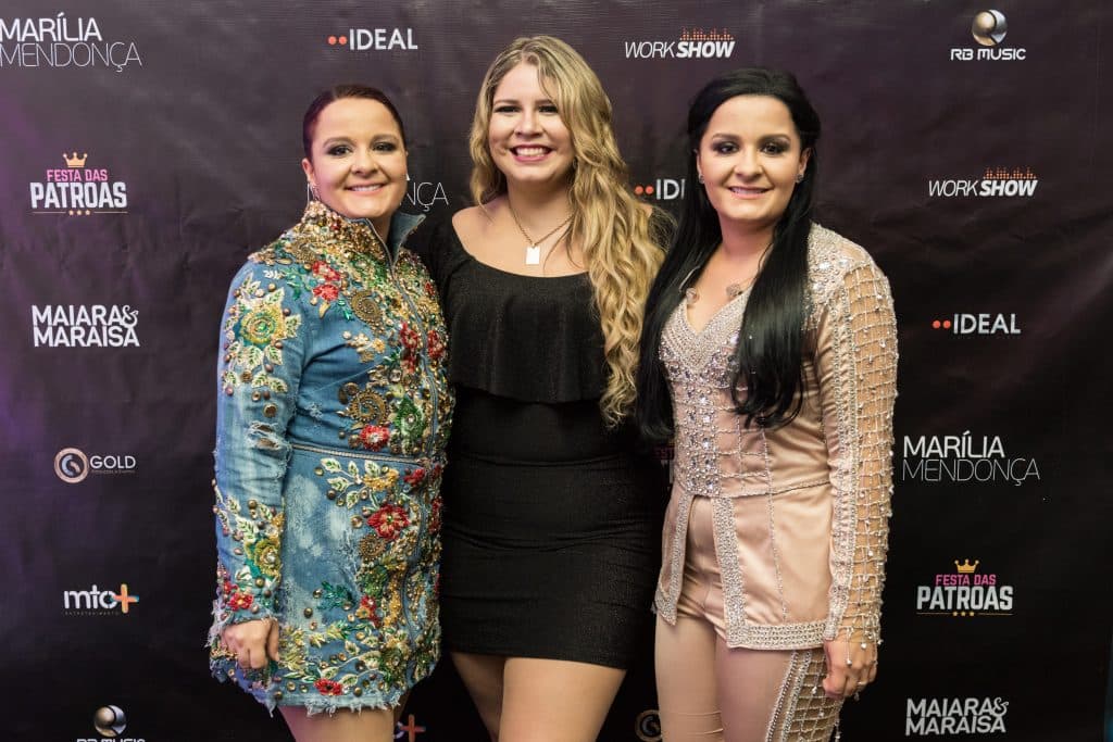 Maiara e Maraísa com Marília Mendonça: amigas inseparáveis (Foto: Reprodução) Maiara e Maraísa com Marília Mendonça: amigas inseparáveis (Foto: Reprodução)
