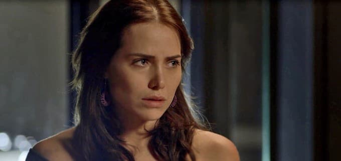 Para viver nova fase de Rosa em Segundo Sol, Letícia Colin aparece com novo visual; confira