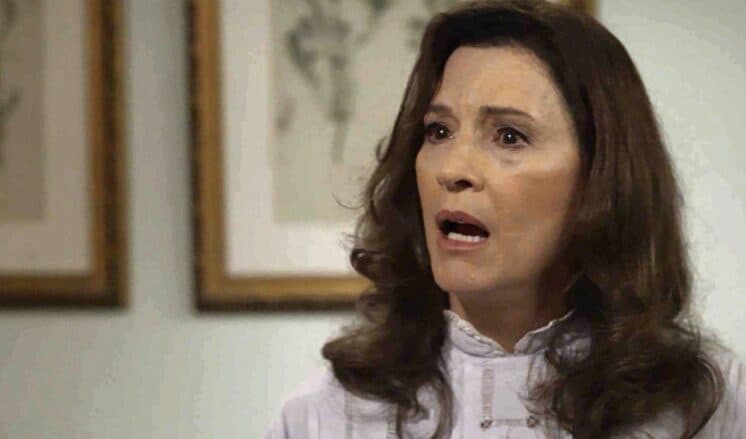 Orgulho e Paixão: Lady Margareth surta após revelação e pula no pescoço de Briana