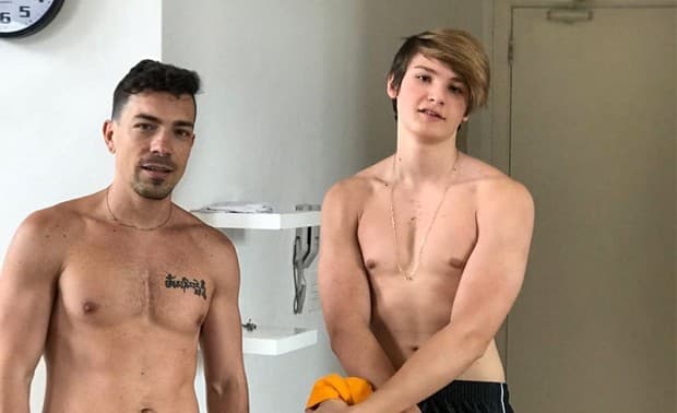 Filho de Isabeli Fontana treina com Di Ferrero e surpreende fãs: "Como cresceu"