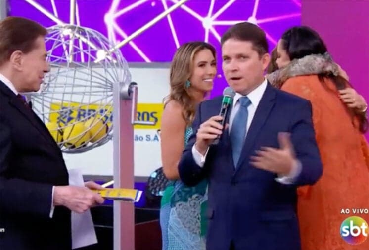 Teleton atinge meta 30 milhões e Silvio Santos manda recado
