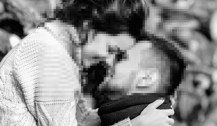 Famosa atriz é traída, não perdoa marido e expõe amante em rede social