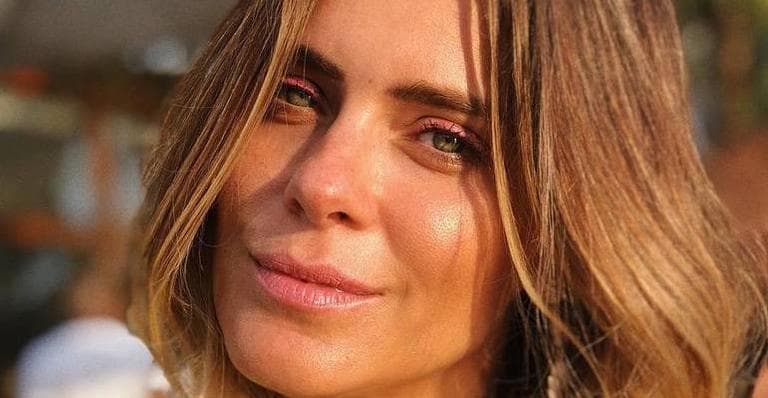 No ar em O Sétimo Guardião, Carolina Dieckmann faz reclamação e torce por fim de novela