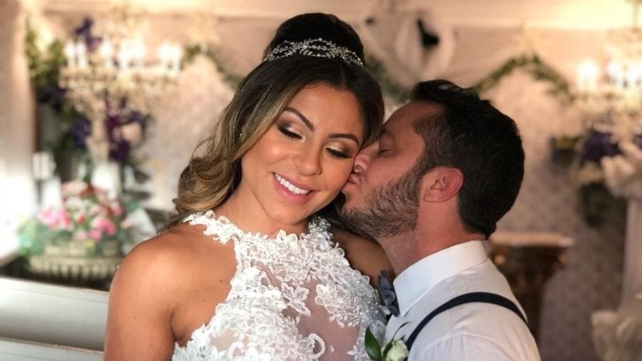 Prestes a aumentar a família, Thammy Miranda e Andressa Ferreira realizam o sonho e se casam