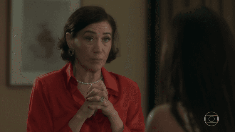 O Sétimo Guardião: Valentina descobre que Laura não morreu e fica em choque com vingança