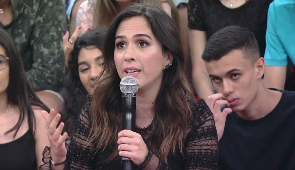 Fã tenta humilhar Tatá Werneck na Globo e termina ficando com a cara no chão