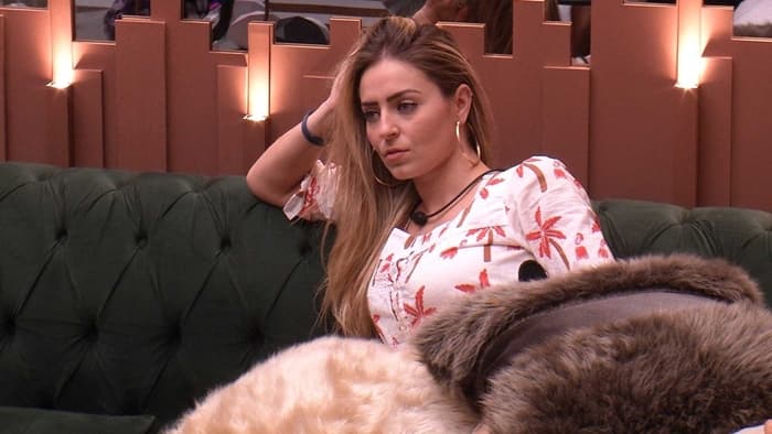 Paula ameaça abandonar o BBB19 se participante for eliminada