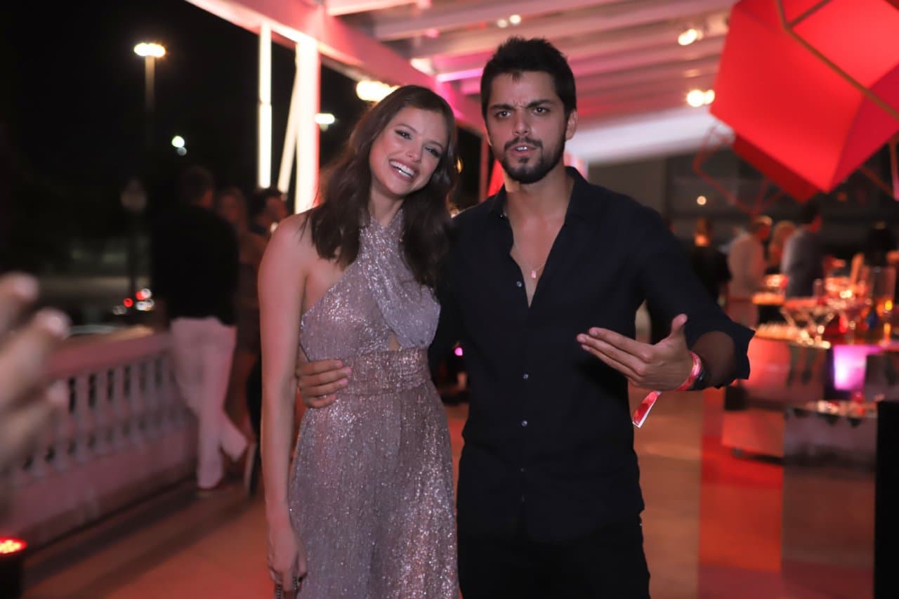 O casal Rodrigo Simas e Agatha Moreira O casal Rodrigo Simas e Agatha Moreira