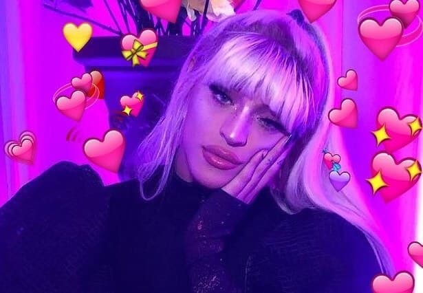 Pabllo Vittar mostra que não tem vergonha, posa só de calcinha e detalhe deixa público muito intrigado