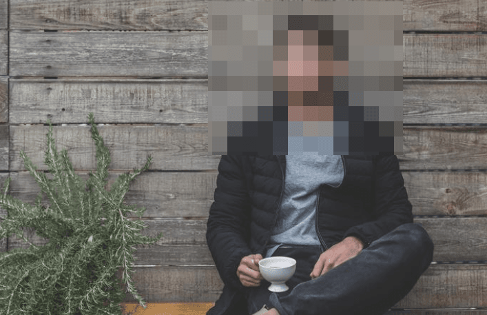 Ator de 120kg aparece em três novelas da Globo e do SBT ao mesmo tempo e verdade sobre seu trabalho é revelada