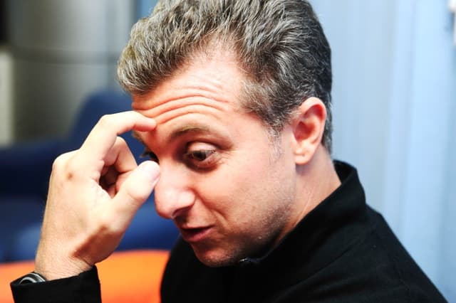 Filha de Luciano Huck tem ação inédita, deixa o pai sem controles e momento é vazado
