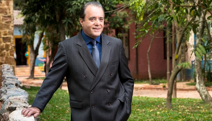 Autor de O Sétimo Guardião se despede de Tony Ramos e diz que já pode se aposentar