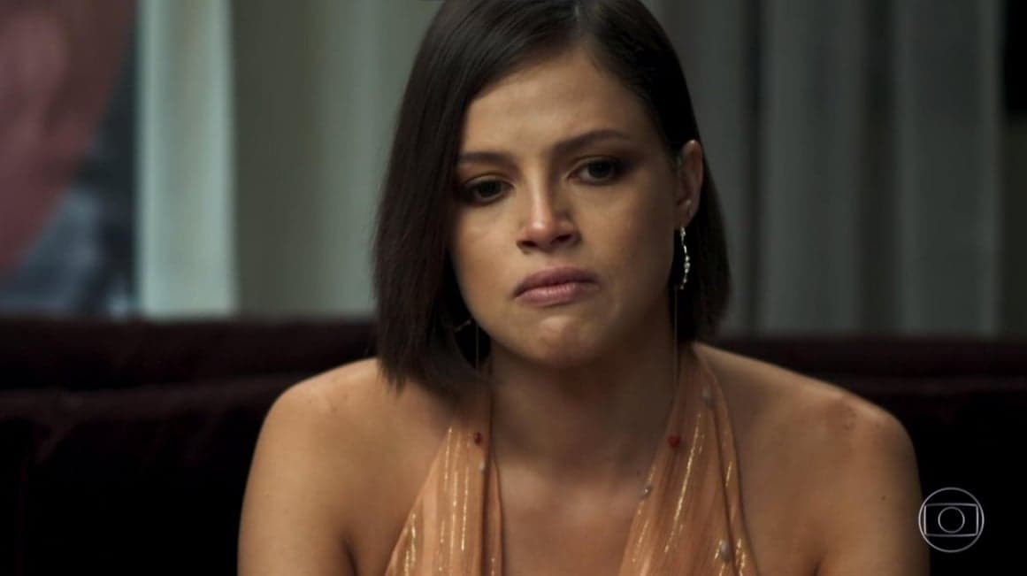 Josiane (Agatha Moreira) vai humilhar Abel e Britney em A Dona do Pedaço (Foto: Reprodução/Globo) Josiane (Agatha Moreira) vai humilhar Abel e Britney em A Dona do Pedaço (Foto: Reprodução/Globo)
