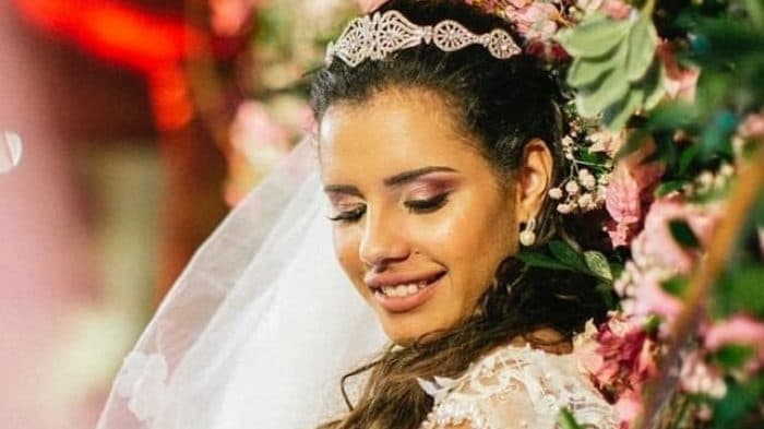 Alinne Araújo: empregada tentou evitar suicídio da blogueira que pulou do nono andar